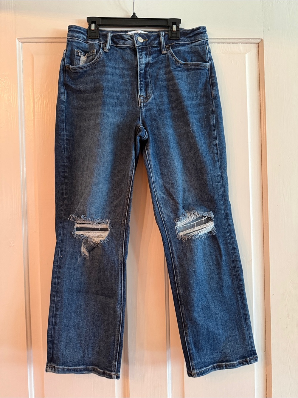 Lovervet Distressed Straight-Leg Jeans - Blue